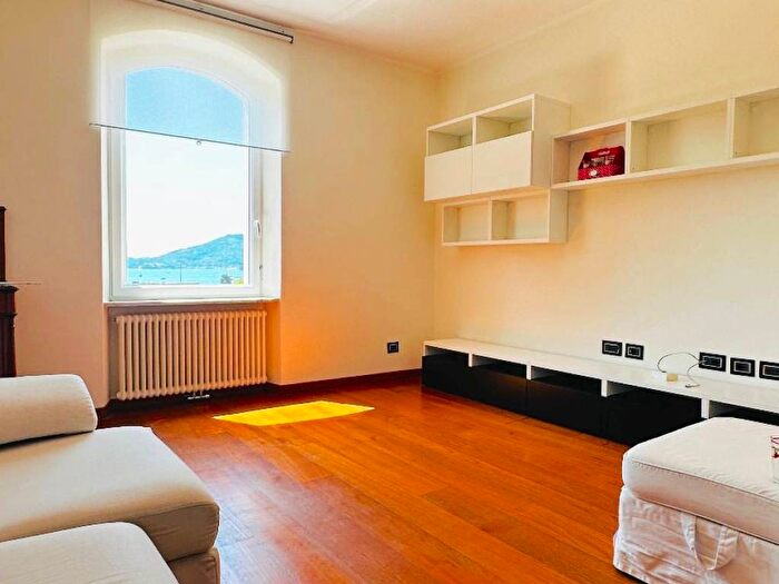 Appartamento quadrilocale in affitto in Via Enrico Toti, Muggiano Porto Lotti, La Spezia