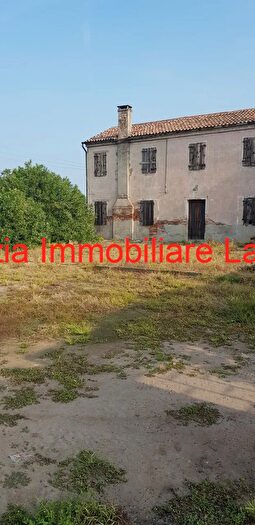 Casa quadrilocale in vendita in Via Malacarne, Carceri