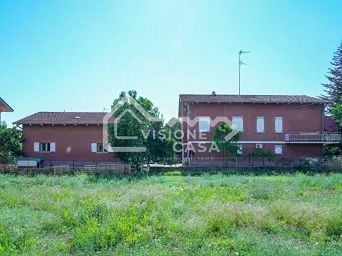 Casa con 6 locali in vendita in Via Po, Reggio Emilia