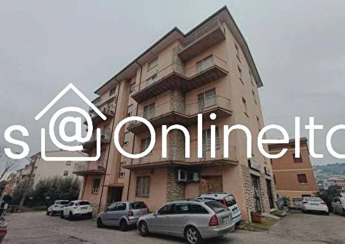 Appartamento con 6 locali in vendita in Via Niccolo Paganini, San Sisto Lacugnano, Perugia