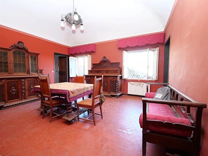 Casa con 8 locali in vendita in Novi Via Verdi Arquata Scrivia Tortona Lcitalia, Novi Ligure