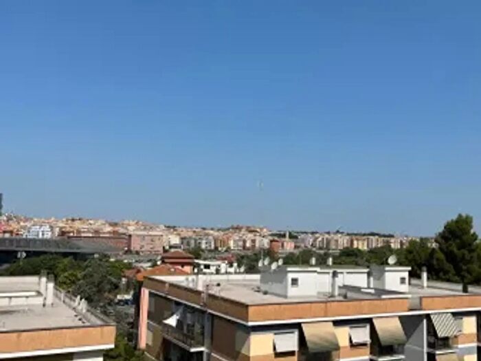 Appartamento bilocale in vendita in Via Vacuna, Roma