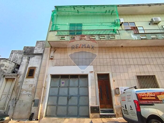 Casa trilocale in vendita in Novoli