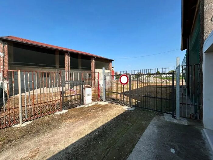 Casa monolocale in vendita in Trevenzuolo
