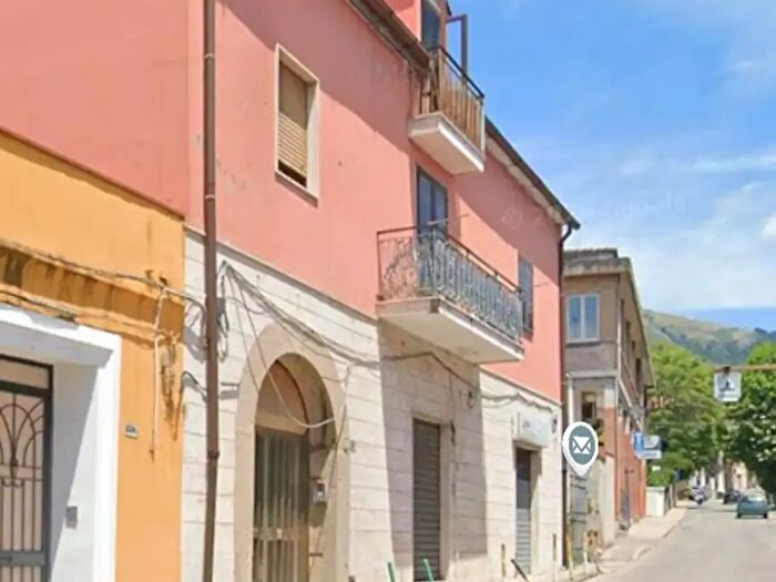 Appartamento bilocale in affitto in Via degli Etruschi, Salerno
