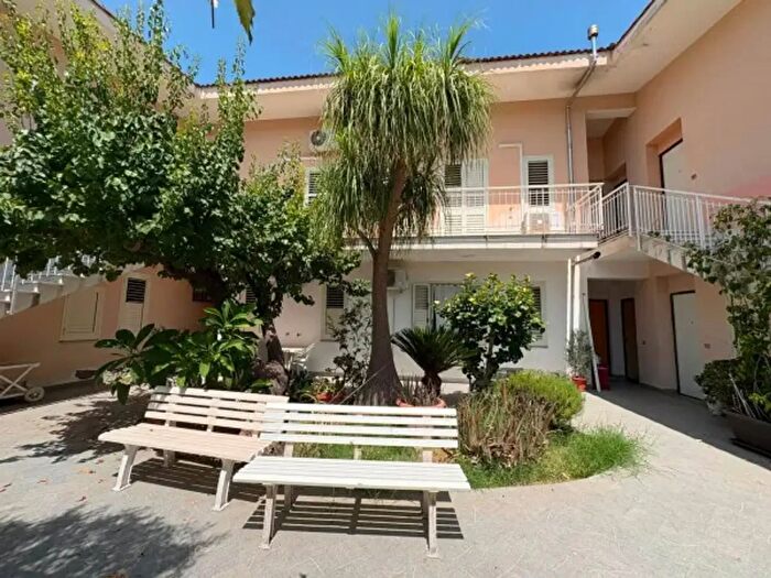 Appartamento quadrilocale in vendita in Via Vincenzo Bellini, Terme Vigliatore