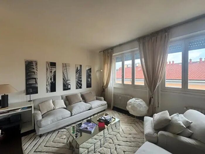Appartamento trilocale in vendita in Milano