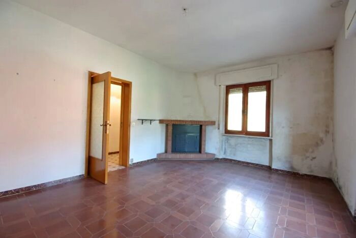 Appartamento con 6 locali in vendita in Citerna