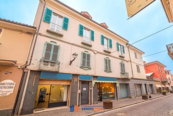 Appartamento bilocale in vendita in Via Umberto I, Busca