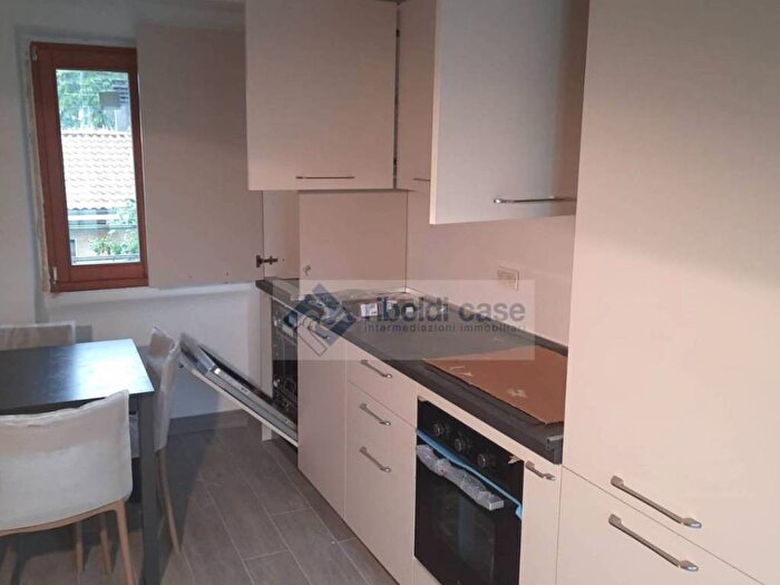 Appartamento monolocale in affitto in Via Volta, Cesano Maderno