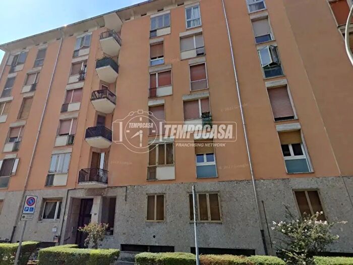 Appartamento quadrilocale in vendita in Viale Luigi Vaschi a, Mantova