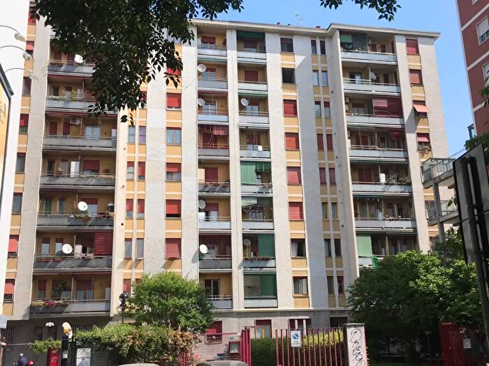 Appartamento bilocale in affitto in Viale Caterina da Forli', Milano