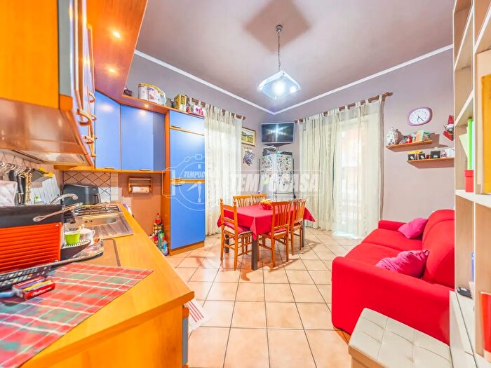 Appartamento bilocale in vendita in Via dei Quintili, Roma