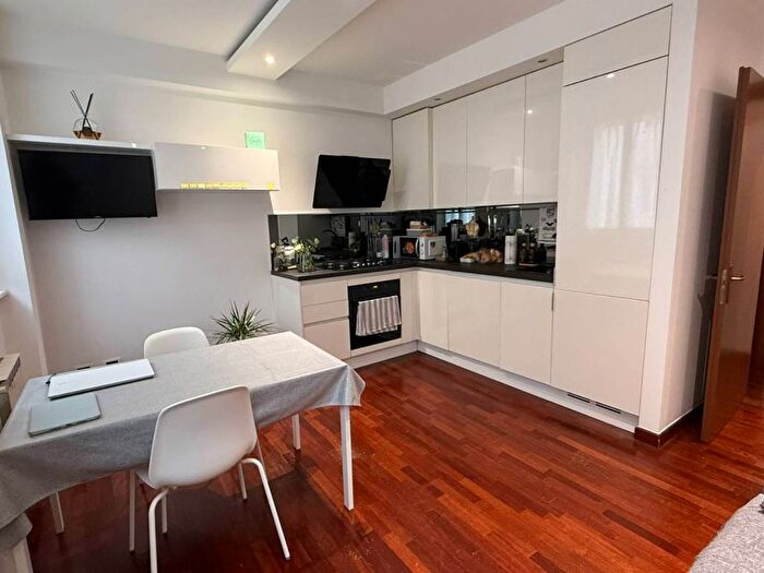 Appartamento bilocale in affitto in Via Giuseppe Mazzini, Borgo Teresiano, Trieste