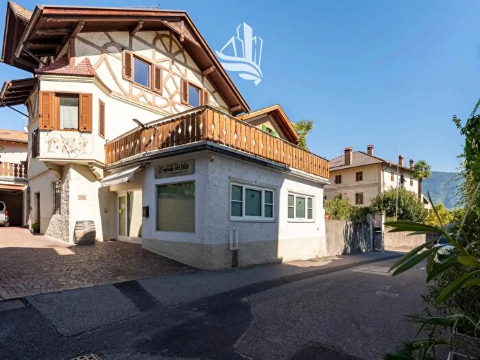Casa con 10 locali in vendita in Oswald V Wolkenstein Str, Termeno Sulla Strada Del Vino