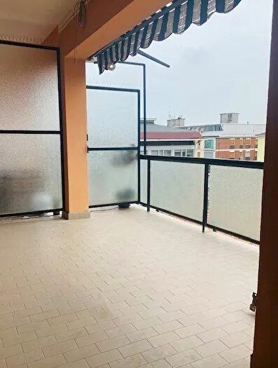 Appartamento quadrilocale in vendita in Modena Emilia Romagna Musicisti Italia, Modena