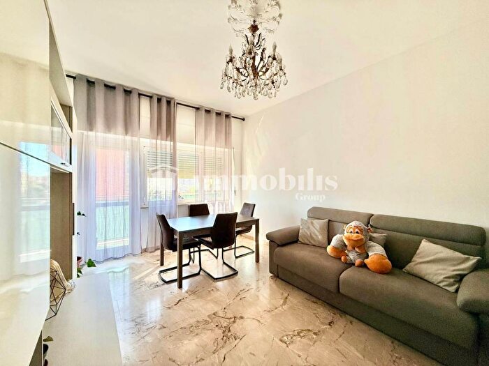 Appartamento quadrilocale in affitto in Via Castelgomberto, Santa Rita, Torino