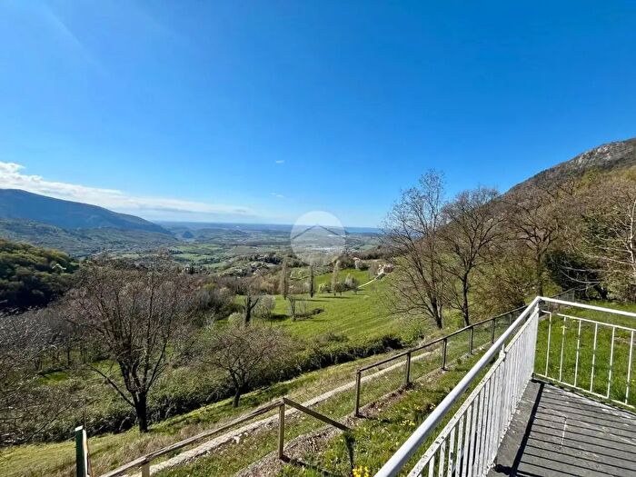Casa con 6 locali in vendita in Località Braga, Caprino Veronese