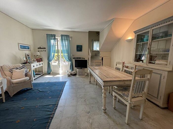 Casa quadrilocale in affitto in via piave, Pietrasanta