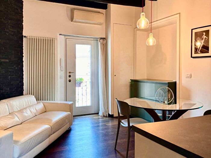 Appartamento bilocale in affitto in Via Giovanni Rasori, Vercelli Wagner, Milano