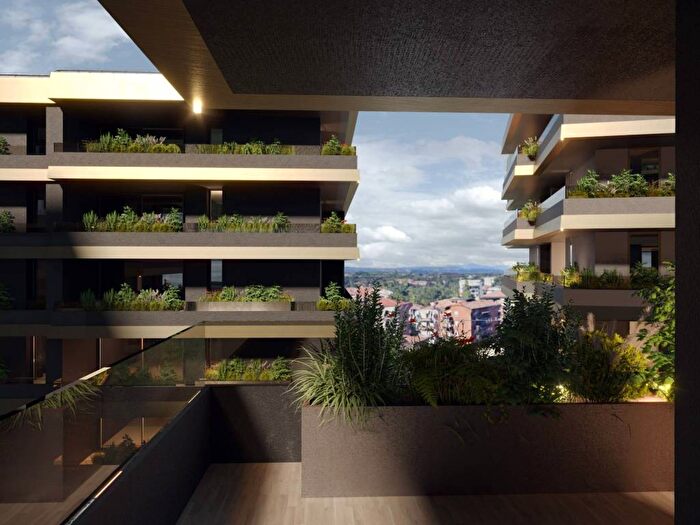 Appartamento quadrilocale in vendita in Via Novembre, Borgo Trento, Verona