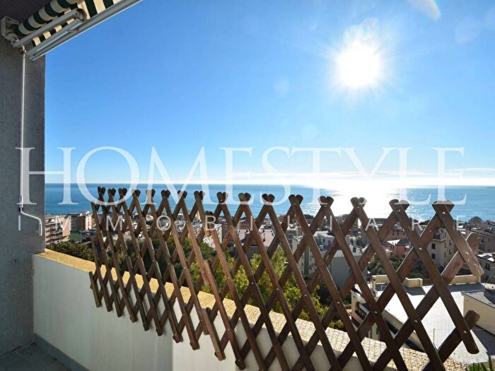 Appartamento bilocale in affitto in Via Giovanni Bettolo, Quinto, Genova