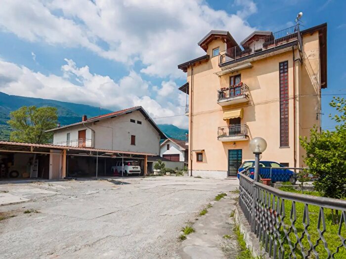 Appartamento trilocale in affitto in Via Medagli, SantAntonino Di Susa