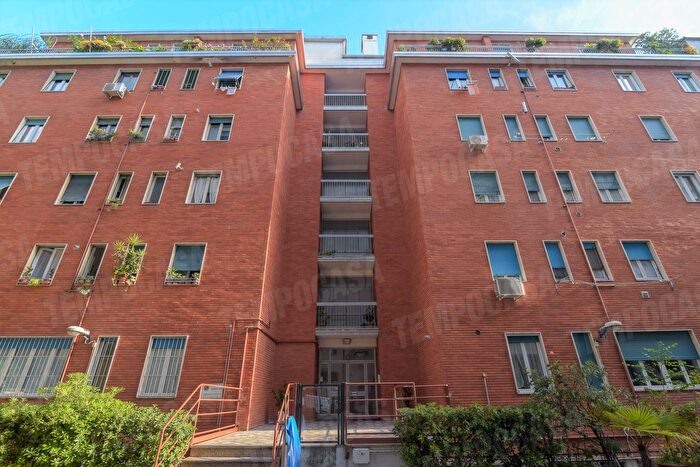 Appartamento bilocale in vendita in Via Casoretto, Milano