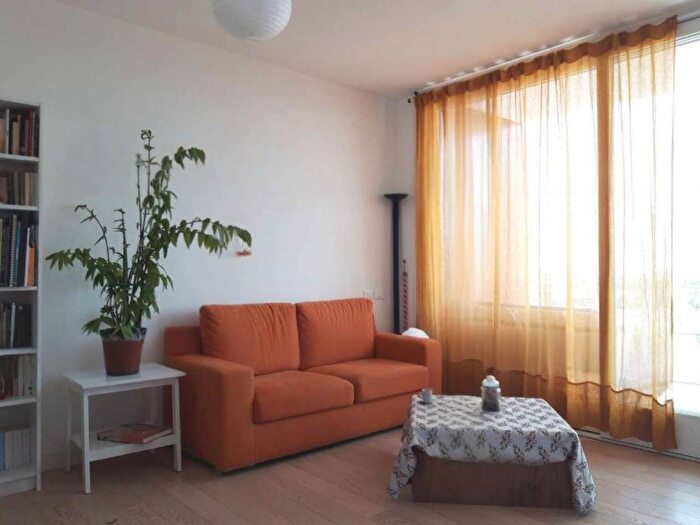 Appartamento trilocale in affitto in via Caravaggio, Segrate Centro, Segrate