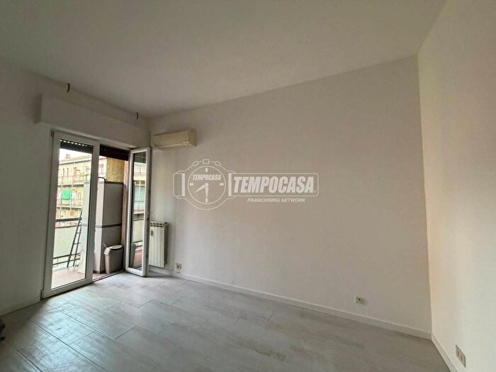 Appartamento monolocale in affitto in Via Giuseppe Tartini, Dergano, Milano