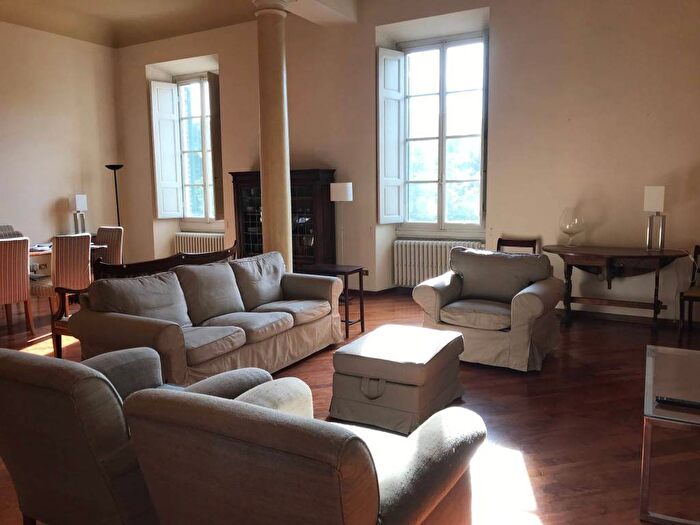 Appartamento quadrilocale in affitto in Piazza dellIndipendenza, San Marco SS Annunziata, Firenze