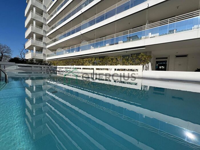 Appartamento trilocale in vendita in Via dei Mille, Jesolo