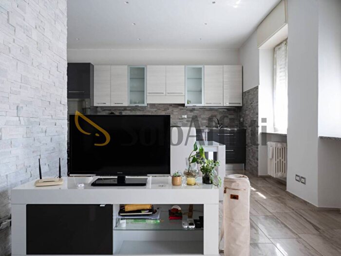 Appartamento trilocale in affitto in Via Salbertrand, Parella, Torino