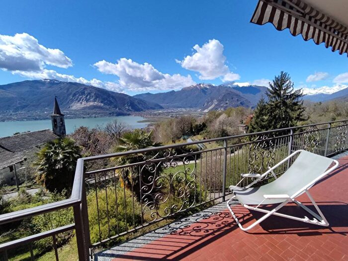 Casa con 5 locali in affitto in Via Corsica, Suna Alta Monterosso Cavandone, Verbania