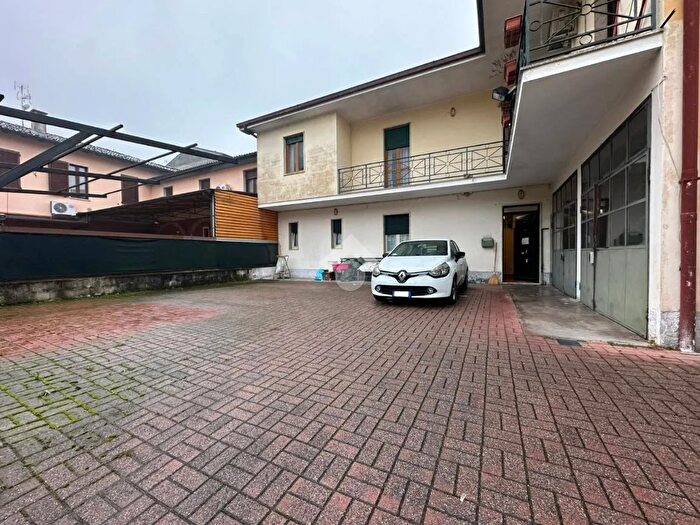 Casa con 5 locali in vendita in Piazza della Chiesa, Agnadello