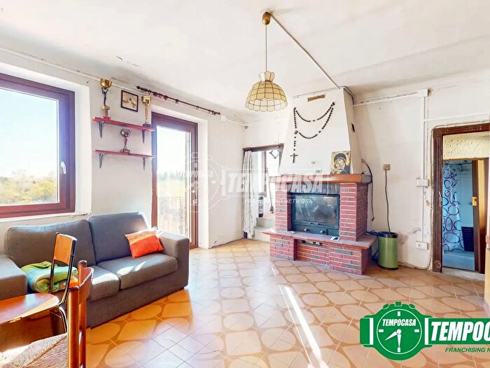 Casa con 5 locali in vendita in Pomaro Monferrato