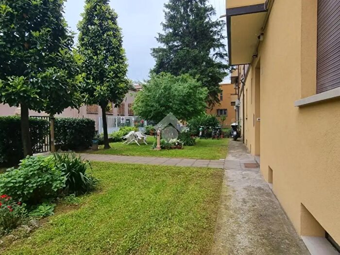Appartamento quadrilocale in vendita in Via Aristotile Fioravanti, Bologna