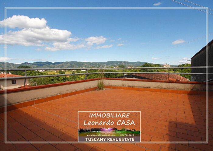 Appartamento con 5 locali in vendita in di S Pantaleo, Vinci