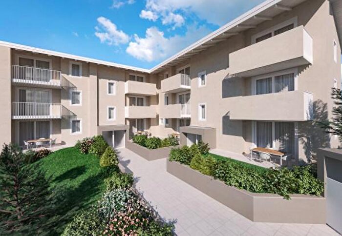 Appartamento trilocale in vendita in Edolo