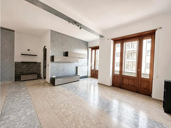 Appartamento trilocale in vendita in Viale Fiume, Viterbo