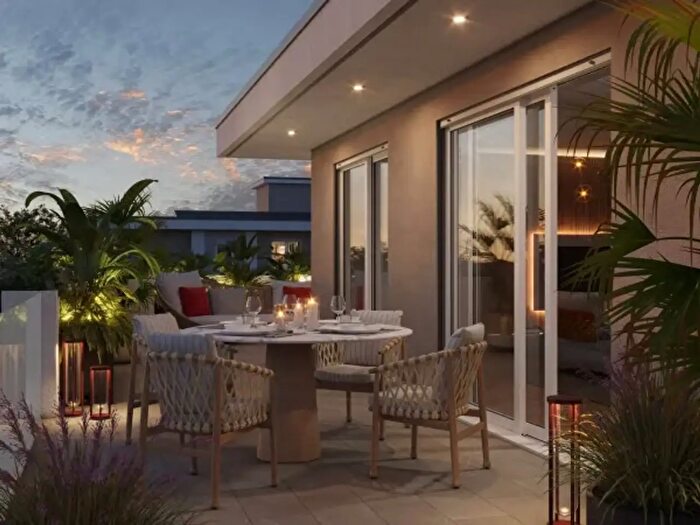 Appartamento quadrilocale in vendita in Via Allessandro Volta, Cormano