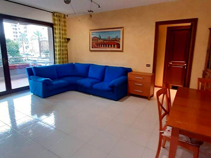 Appartamento bilocale in affitto in Via degli Astri, Torrino, Roma