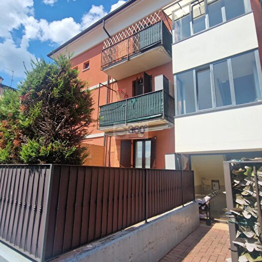 Appartamento bilocale in vendita in Via Alessandro Volta, Gussago