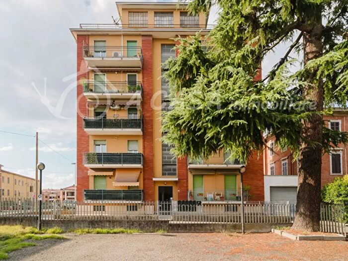 Appartamento quadrilocale in vendita in Via Ravasini, Felino