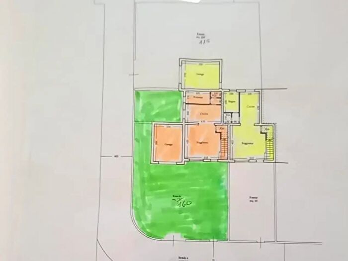 Casa con 5 locali in vendita in Pieve A Nievole