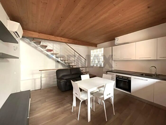 Appartamento trilocale in vendita in Via Caduti, Arese