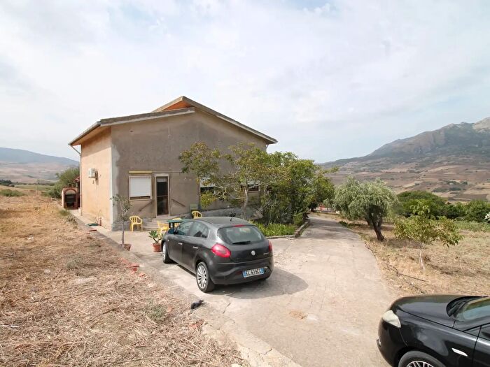 Casa con 5 locali in vendita in Contrada Canna, Termini Imerese