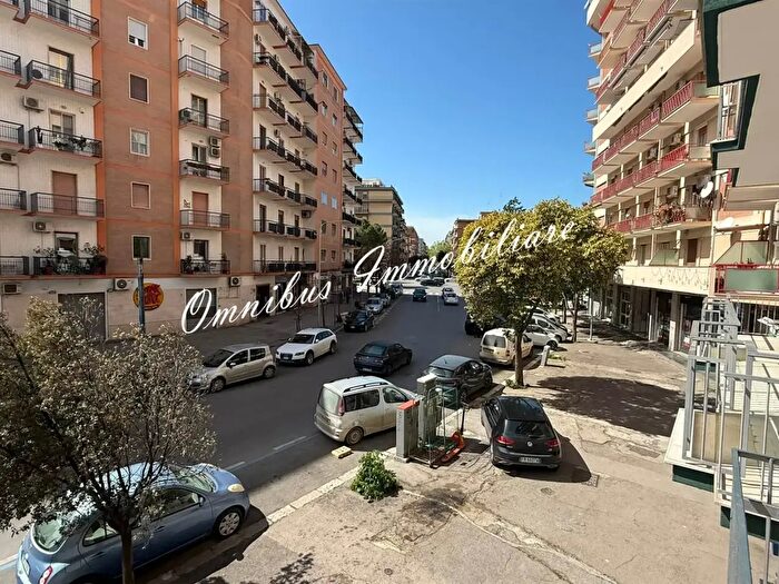 Appartamento quadrilocale in vendita in Viale Colombo, Foggia