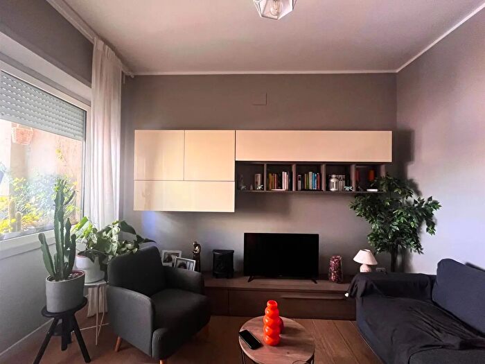 Appartamento trilocale in vendita in Via Sabato Robertelli, Salerno