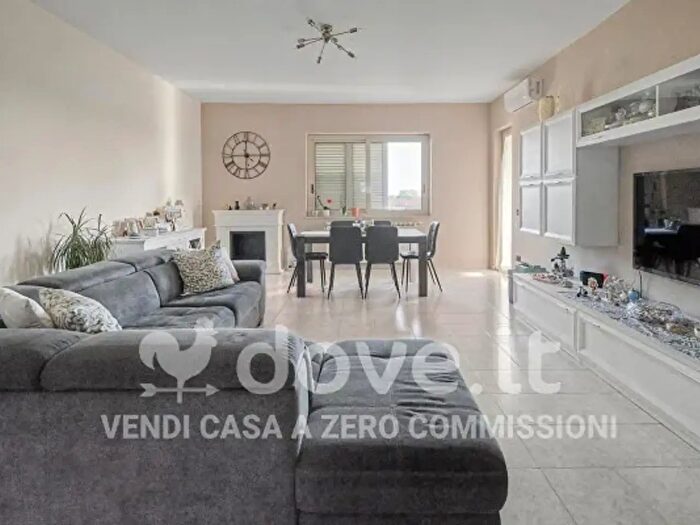 Appartamento quadrilocale in vendita in Viale Sparanise ° Tratto, Formia